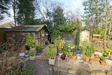 End of Garden with Summer House