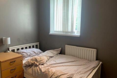 small bedroom