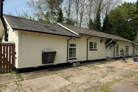 Bungalow Front