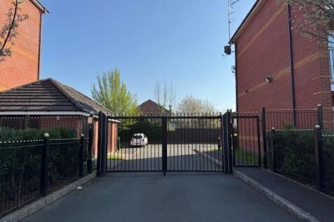 Gates 2.jpg