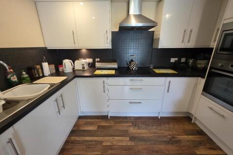 Fitted Kitchen