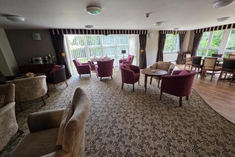 Communal Lounge
