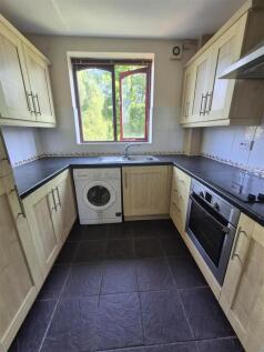 Kitchen.jpg