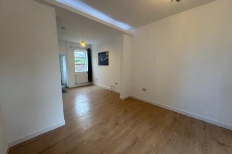 Lounge to Dining room