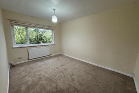 Bedroom 2jpg