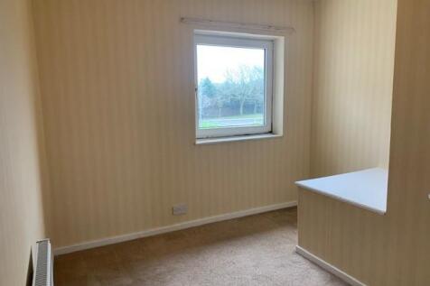 Bedroom 1.jpg
