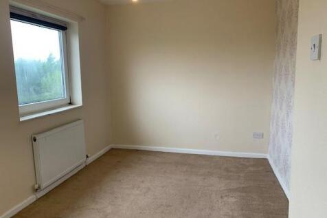 bedroom 3.jpg