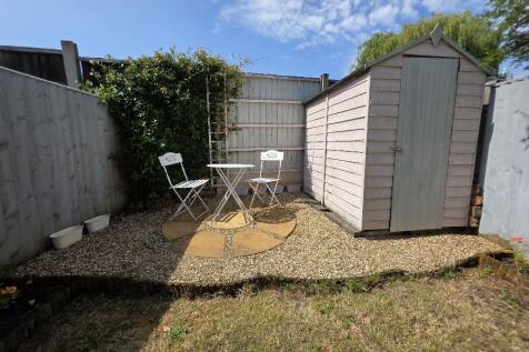 Enclosed Rear Garden