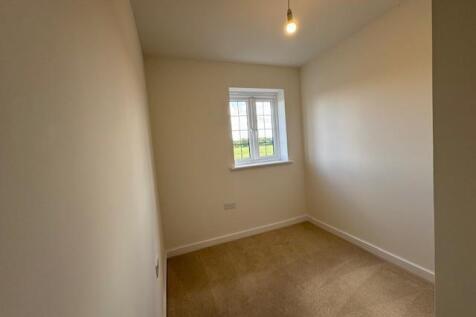 Bedroom 3.jpg