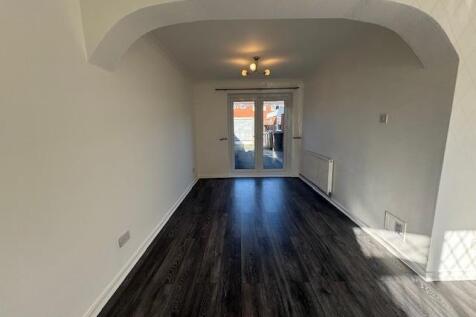 Dining Room 2025.jpg