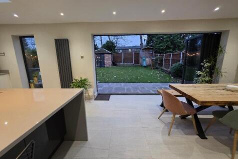 Bi-fold Doors to Garden