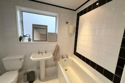 Bathroom.jpg