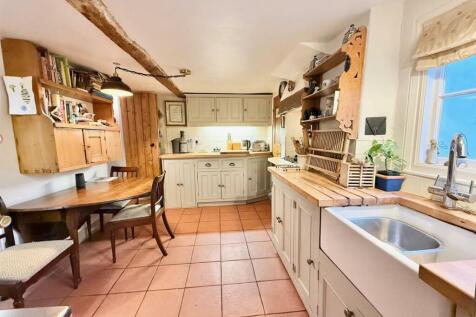 Kitchen.jpg