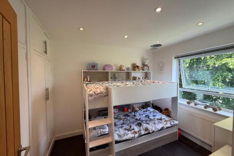 Bedroom.jpg