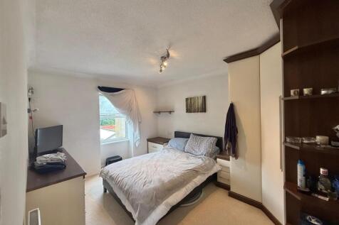 Bedroom.jpg
