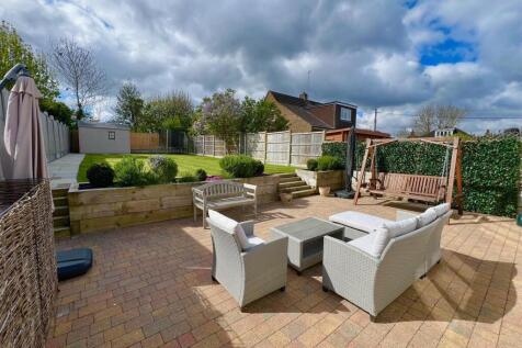 Rear garden.jpg