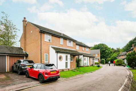9 Goldfinch Close-33_web.jpg