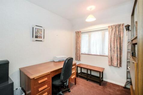23 foxbury drive-8.jpg