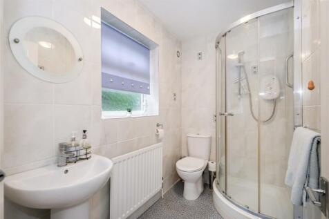 23 foxbury drive-23.jpg