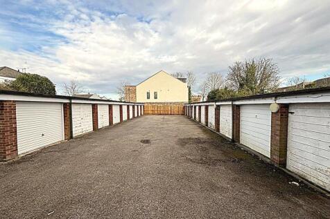 Communal Grounds &amp; Garages