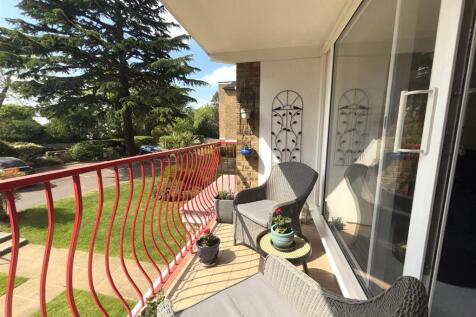 PRIVATE BALCONY