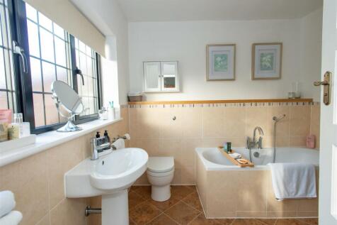 2023.11.15 223 Chislehurst Rd, BR5 1NP-2196.jpg