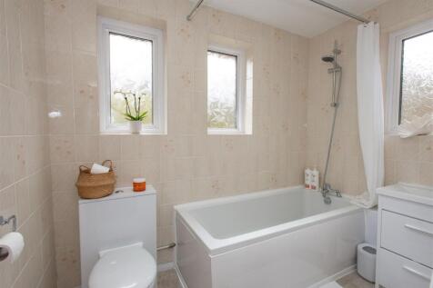 2023.04.11 7 Hollingworth Rd, BR5 1AG-8117.jpg