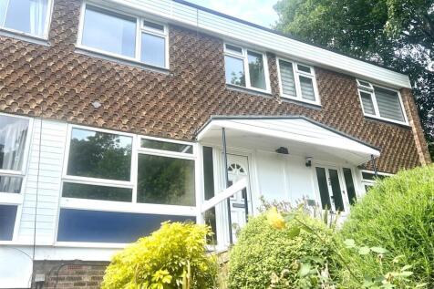 Front of Property.jpeg