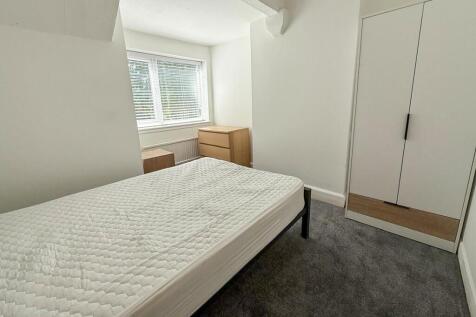 Bedroom 1.2