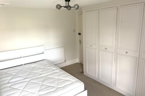 Bedroom (2)
