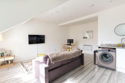 Kitchen Lounge