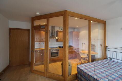 Lounge Kitchen 1