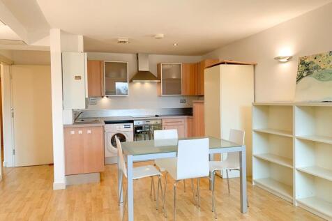 Kitchen Lounge