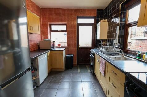 Kitchen (2)