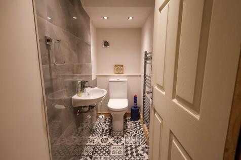 Basement WC