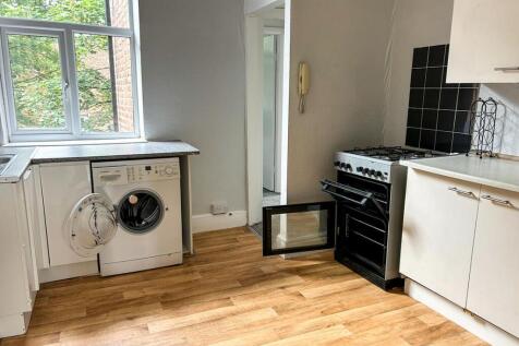 Kitchen (2)