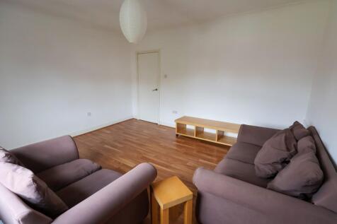 Living room (2)