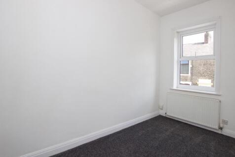 bedroom 3.jpg