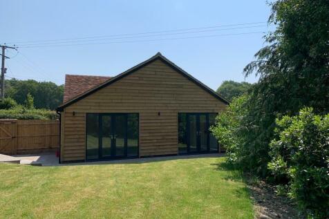 new garage from rear.jpg