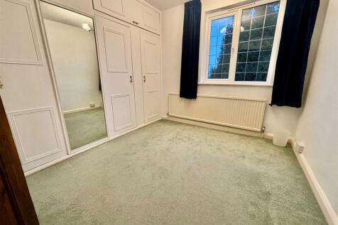 bedroom 3.jpg