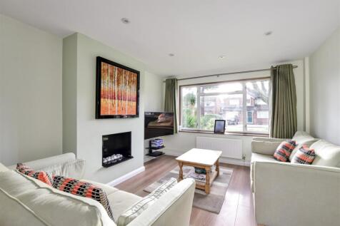 living room 1.jpg