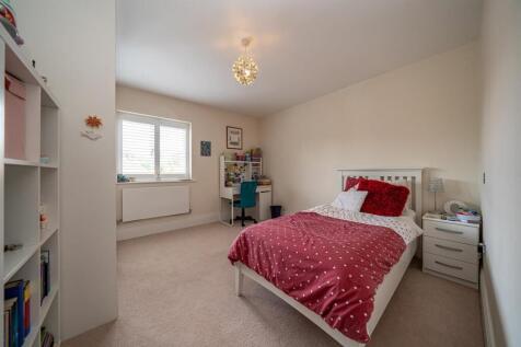 Hastings-1020 guest room.jpg