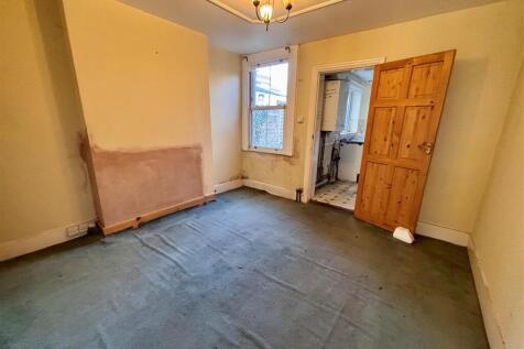 dining room.jpg