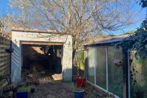 garage.jpg
