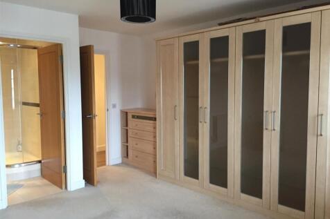 MasterBedroom.JPG