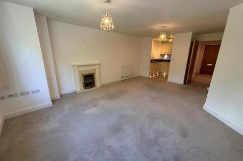 living room 1.jpg