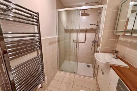 shower room.jpg