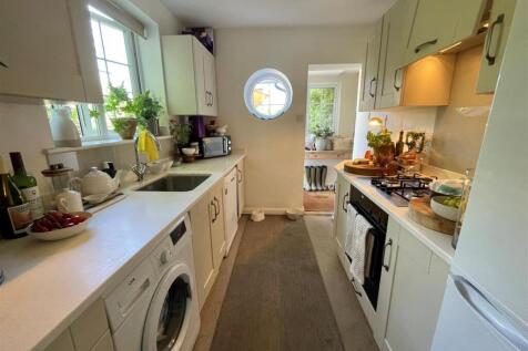 Kitchen.jpg