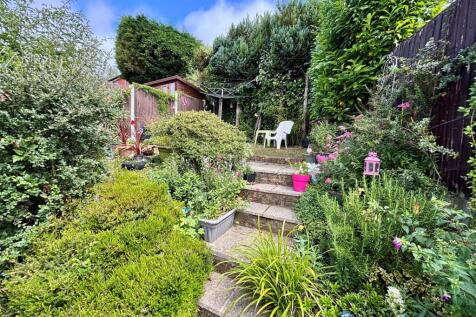 garden 1.jpg