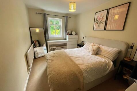 Bedroom.jpg